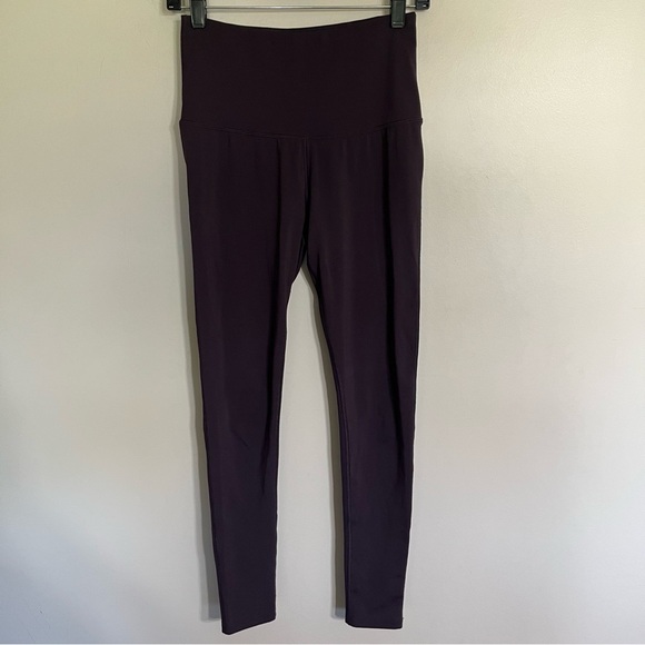 Women’s Queenieke Purple Gray Leggings Size Small With Pockets - Picture 1 of 12